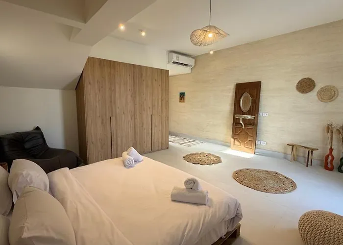 Art House El Gouna | 4br Private Pool & Lagoon فيلة